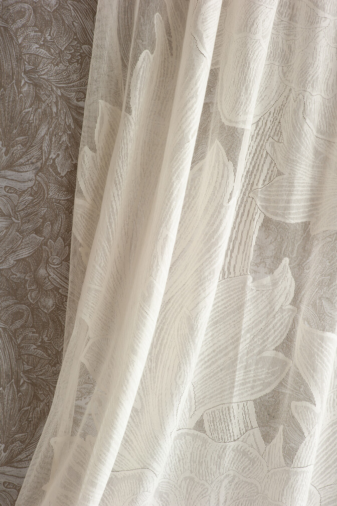 Tudor Rose Lace / image 3