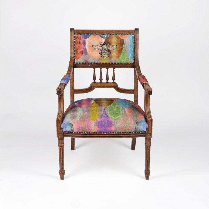 Pangolin Honey Bee Wooden Chair / image 1