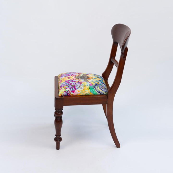 Honey Bee On Custom Damask Chair / image 5