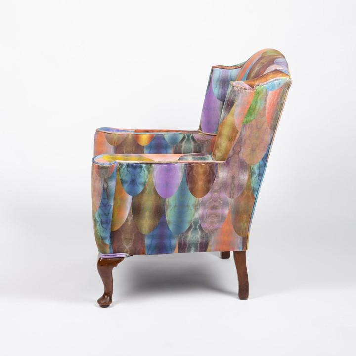 Pangolin Honey Bee Rounded Wingback / image 3