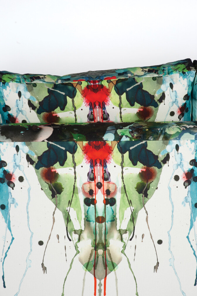 Kaleido Splatt Three Seater Sofa / image 6