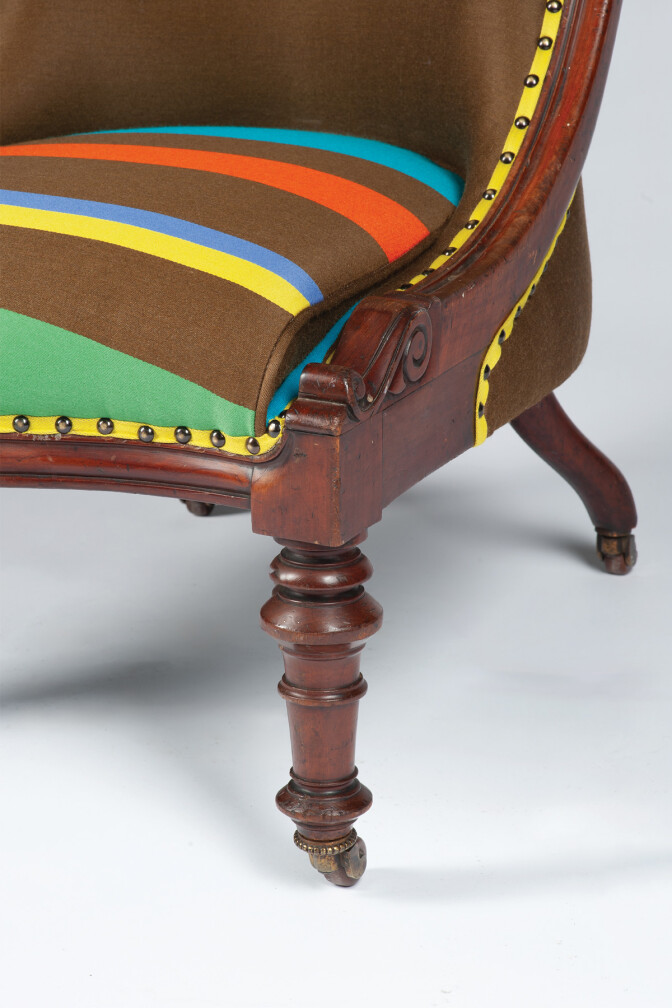 Custom Honey Bee Stripe Slipper Chair / image 3
