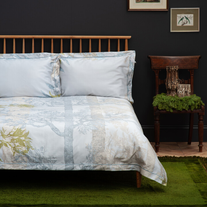 Norwegian Wood Lichen Reversible Duvet Set / image 1