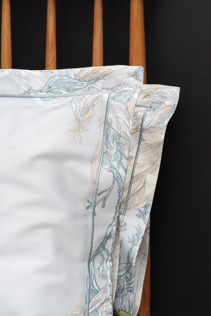 Norwegian Wood Lichen Reversible Pillowcase Set / image 3