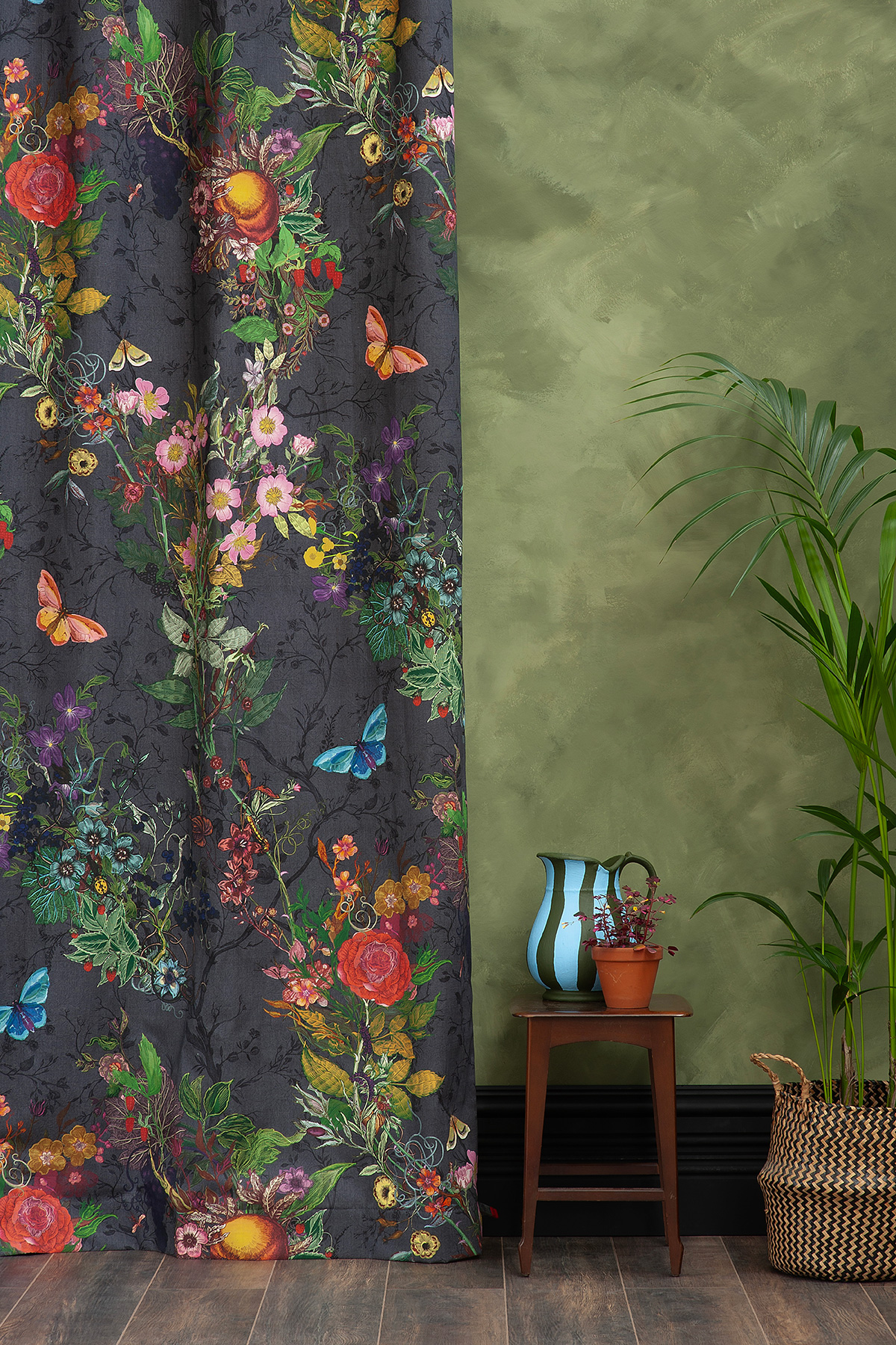 Bloomsbury Garden Cotton Linen Fabric / image 3