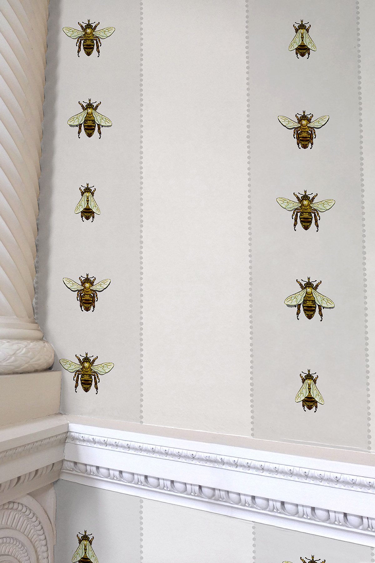 Wild Honey Bee Line Wallpaper / image 3