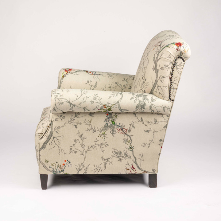 Ruskin Armchair / image 5