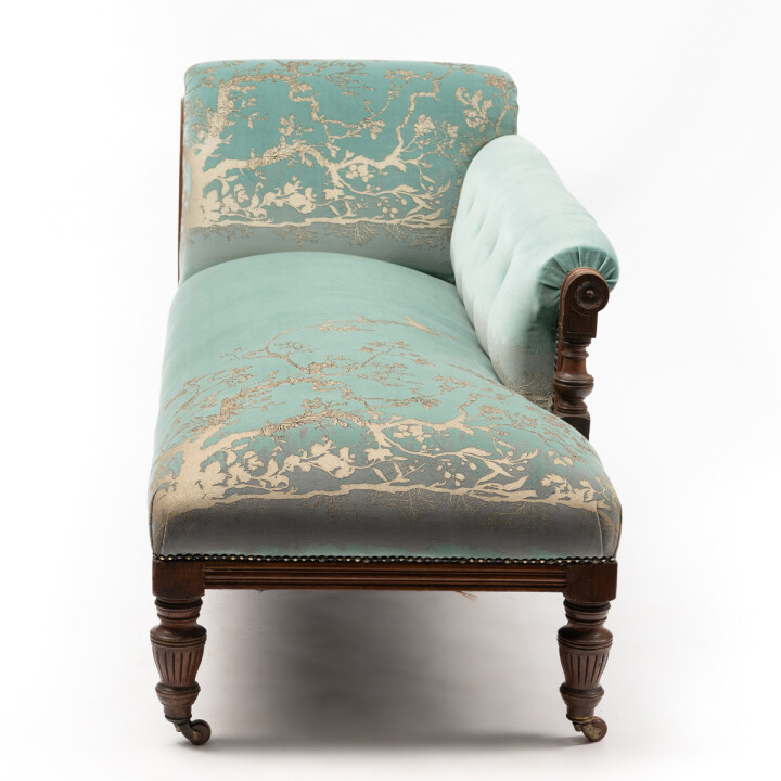 Birdbranch On Sea Blue Velvet Chaise / image 4