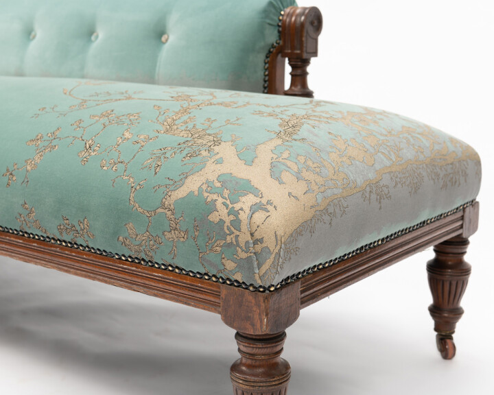 Birdbranch On Sea Blue Velvet Chaise / image 8