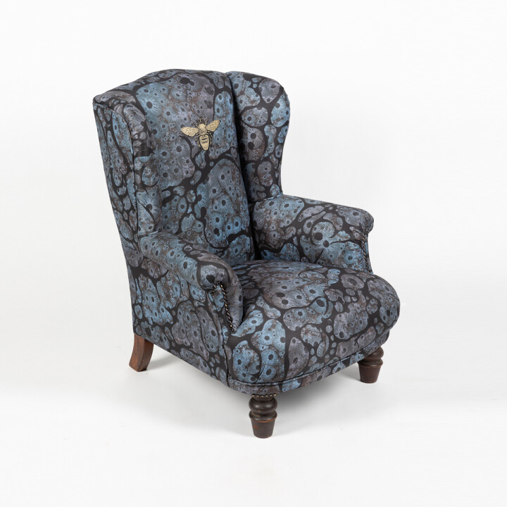 Honey Bee Moonrock Wingback / image 1