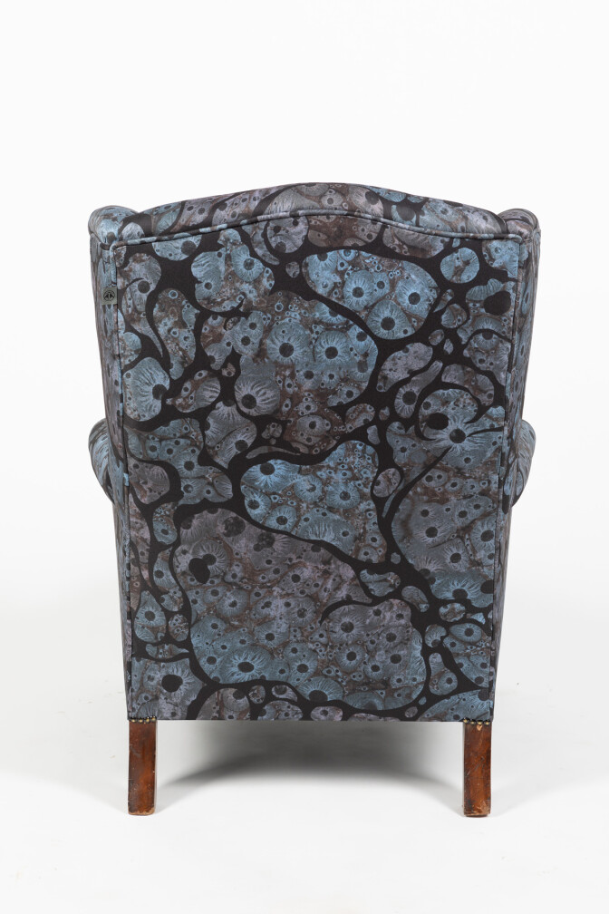 Honey Bee Moonrock Wingback / image 5