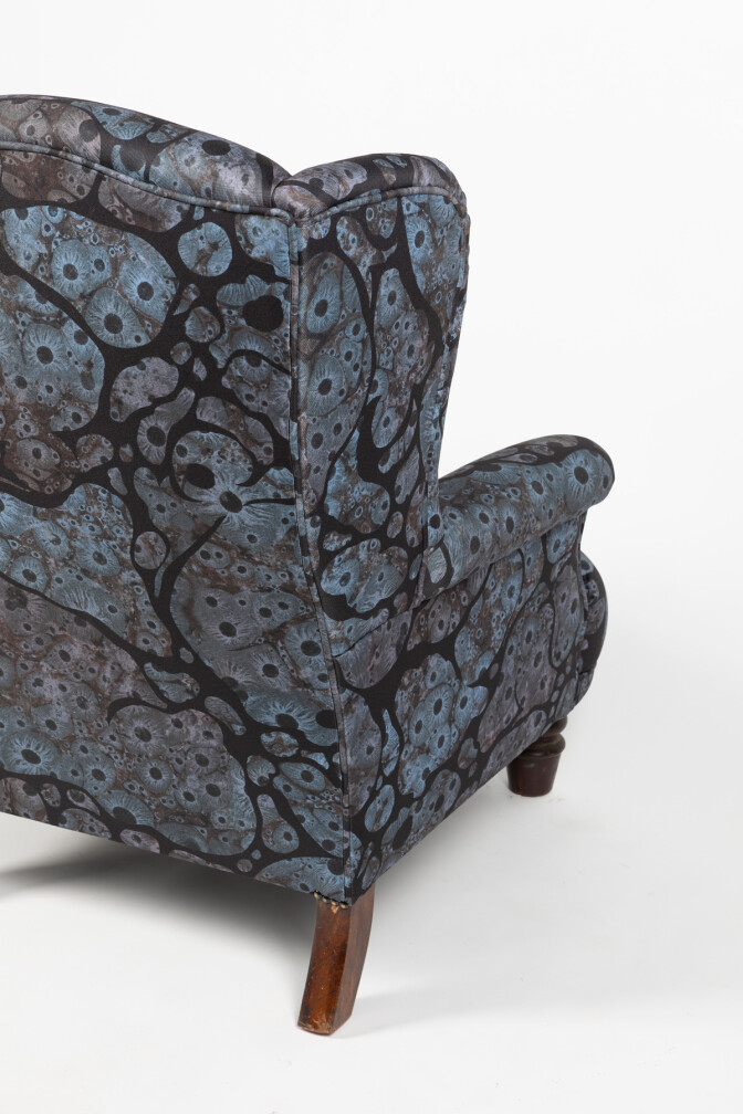 Honey Bee Moonrock Wingback / image 6