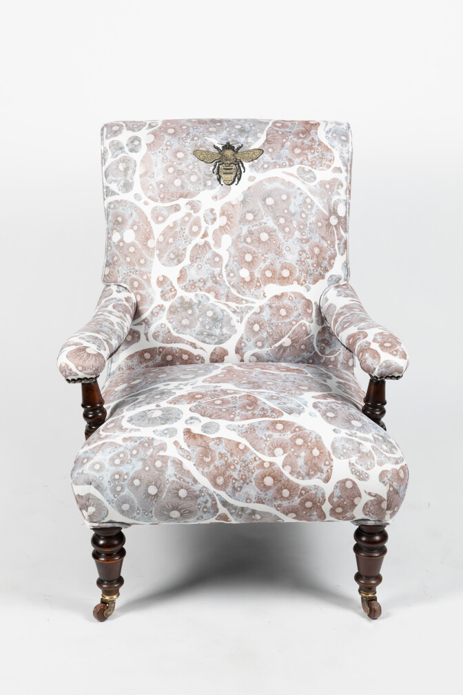 Honey Bee Moonrock Chair / image 3