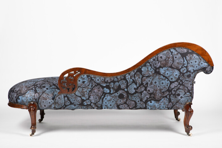 Honey Bee Moonrock Chaise / image 2