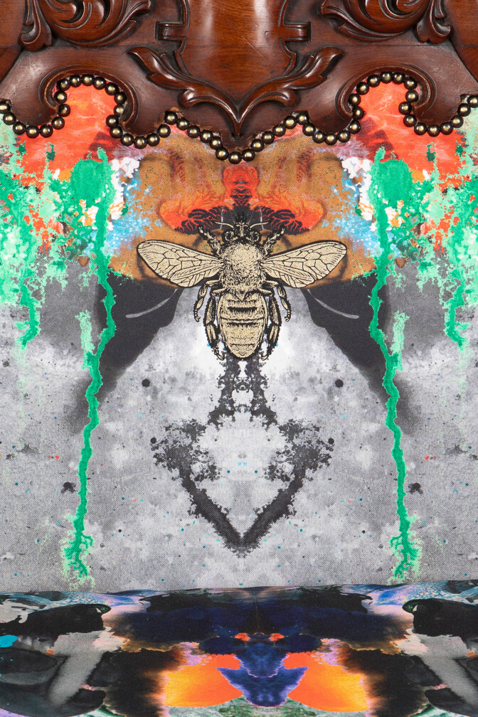 Honey Bee Moondust Ornate Couch / image 5