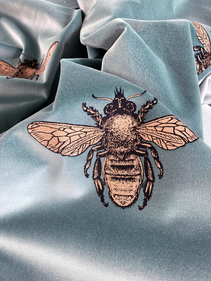 Honey Bee Velvet Fabric / image 2