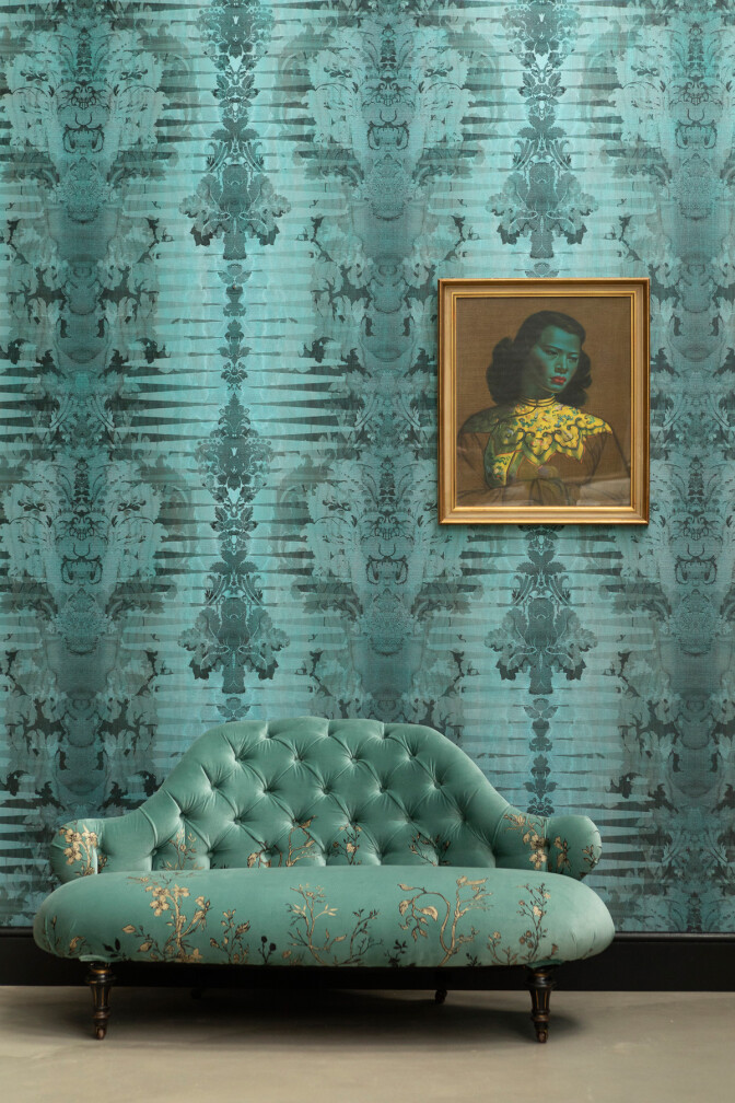 Moire Damask Foil Wallpaper / image 4