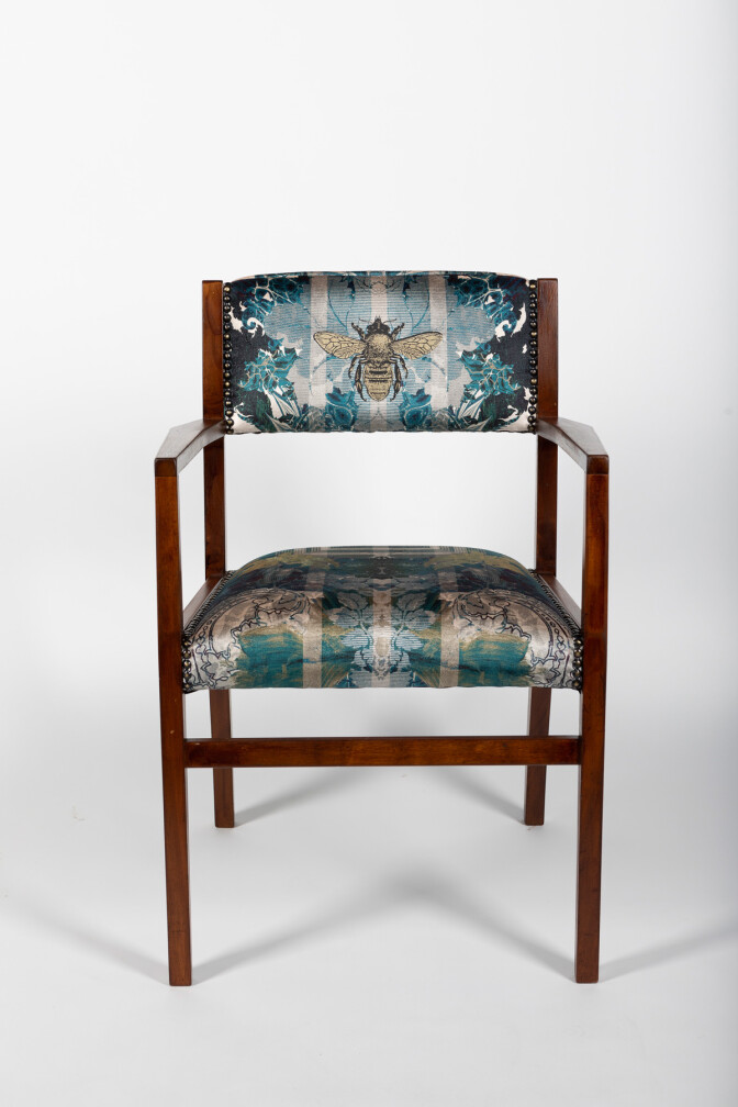 Pair Of Totem Damask Honey Bee Chairs / image 3