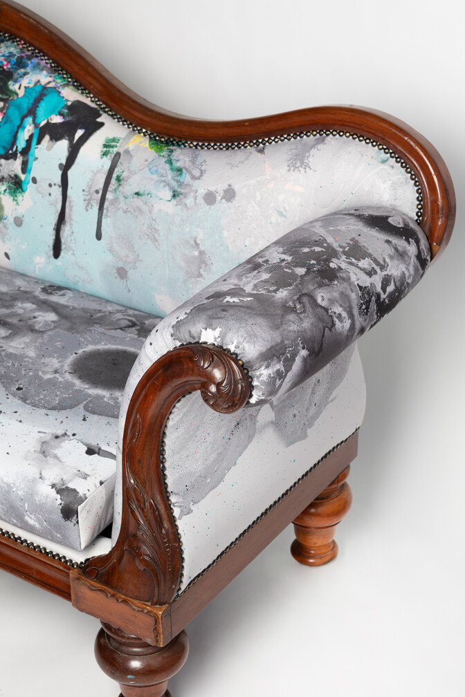 Honey Bee Moondust Wooden Couch / image 4