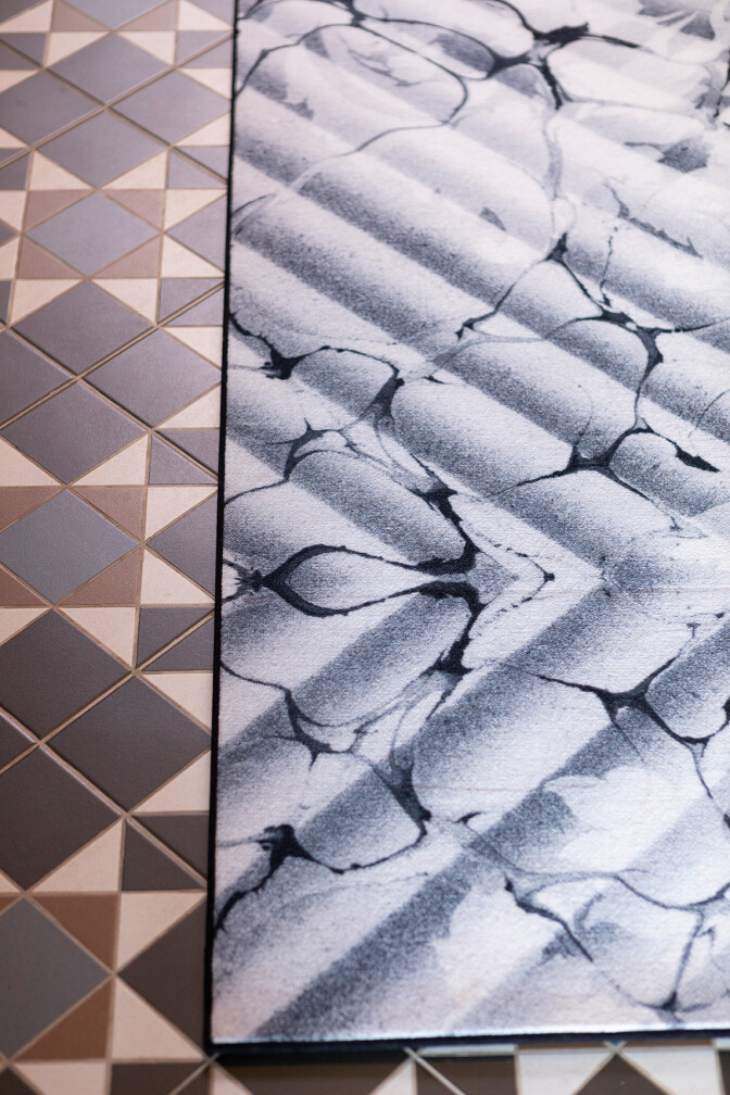 Prism Marble Art Rug / image 3