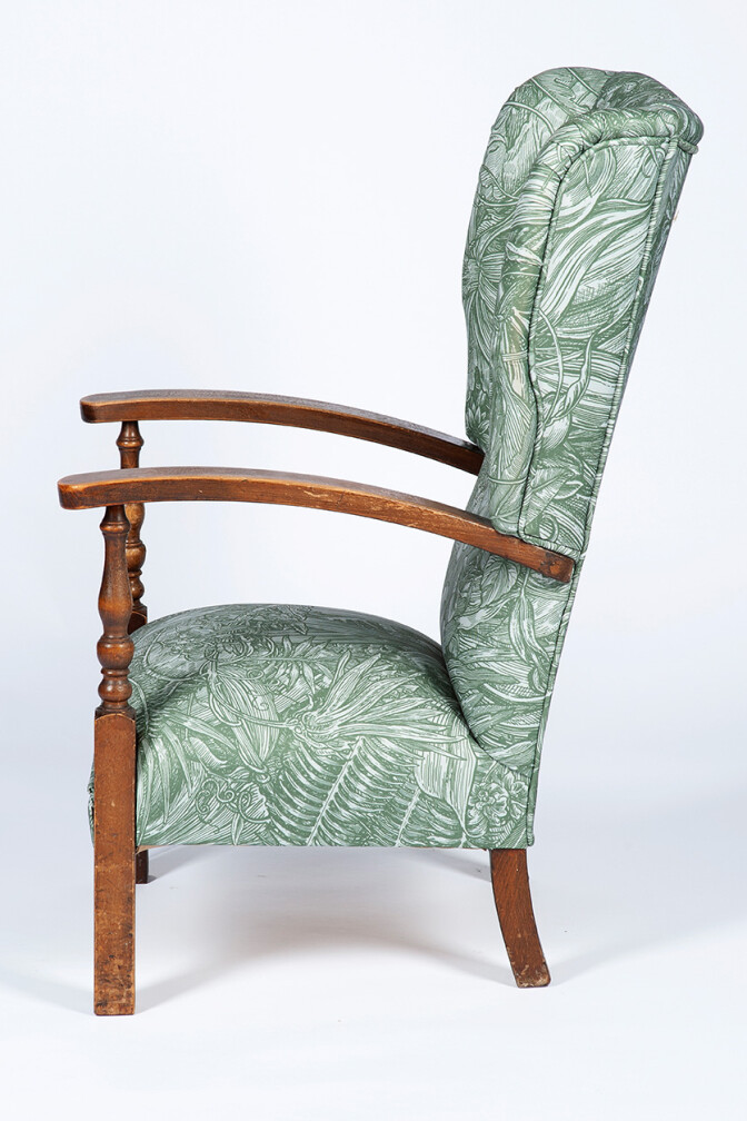 Jungle Tangle Sage Wooden Armchair / image 9