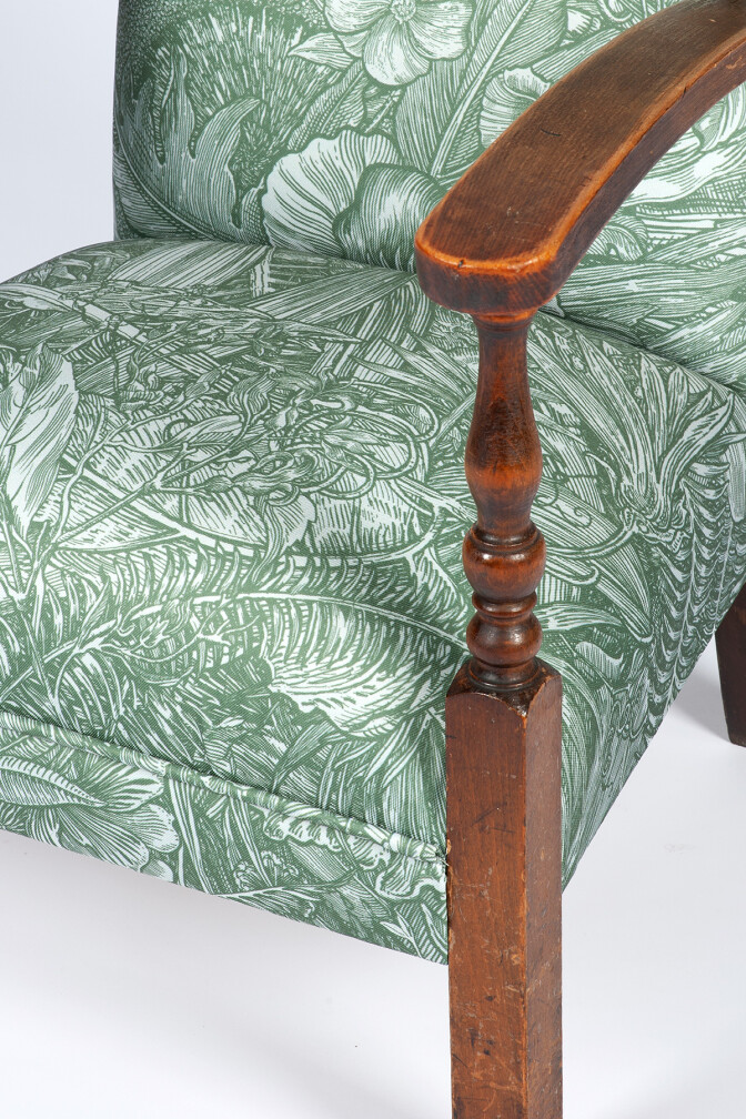 Jungle Tangle Sage Wooden Armchair / image 5