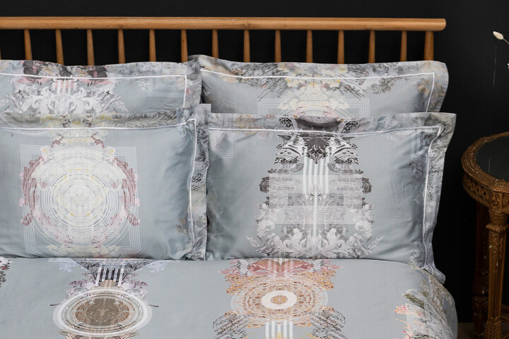 Totem Damask Oxford Pillowcase / image 4