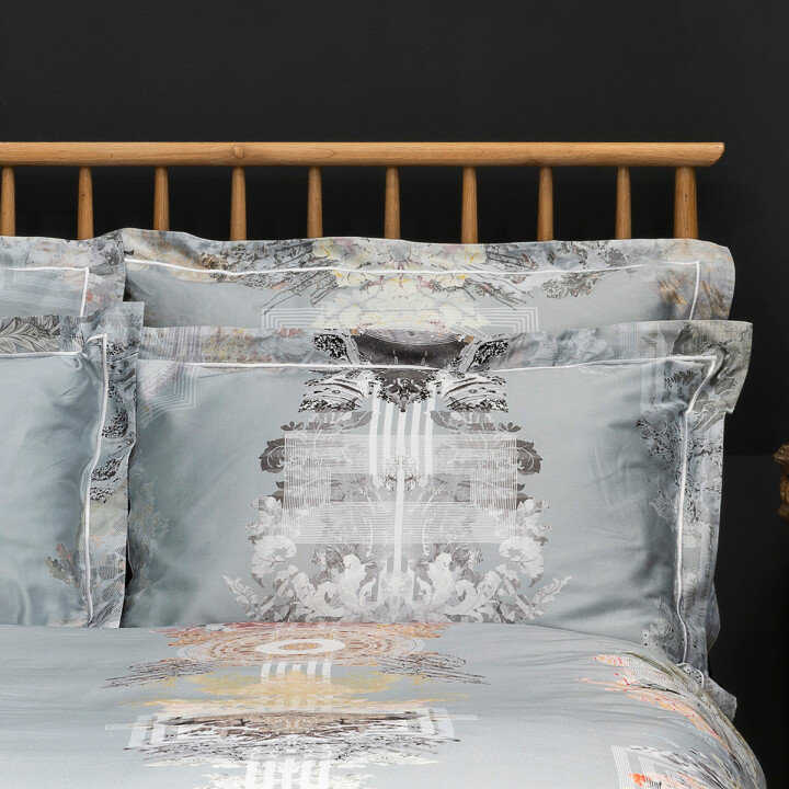 Totem Damask Oxford Pillowcase / image 1