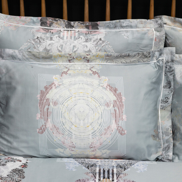 Totem Damask Oxford Pillowcase / image 3