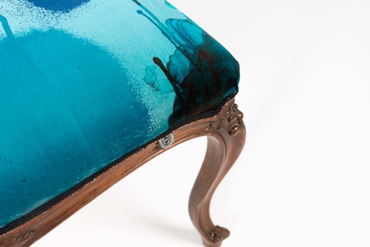 Blue Blotch Bee Velvet Stool / image 4