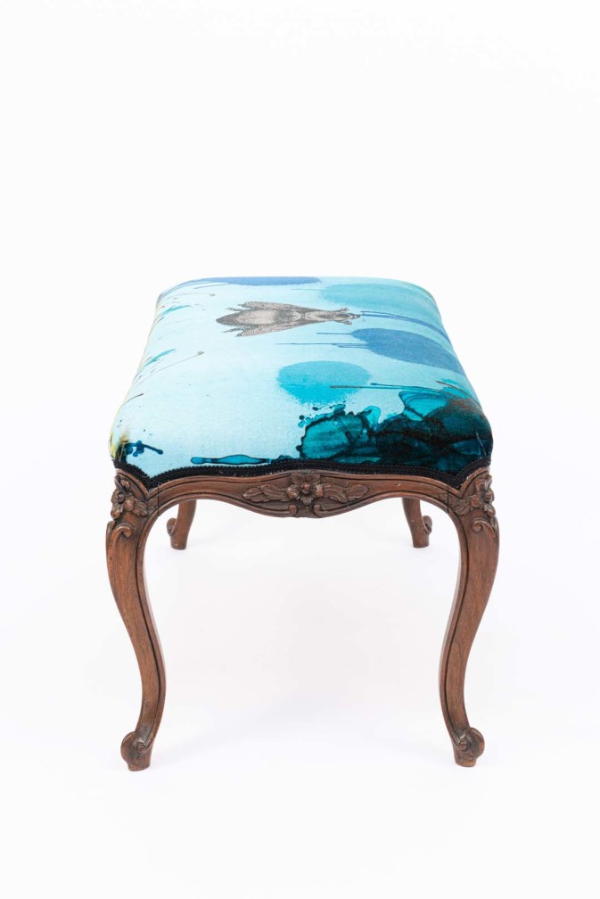 Blue Blotch Bee Velvet Stool / image 5