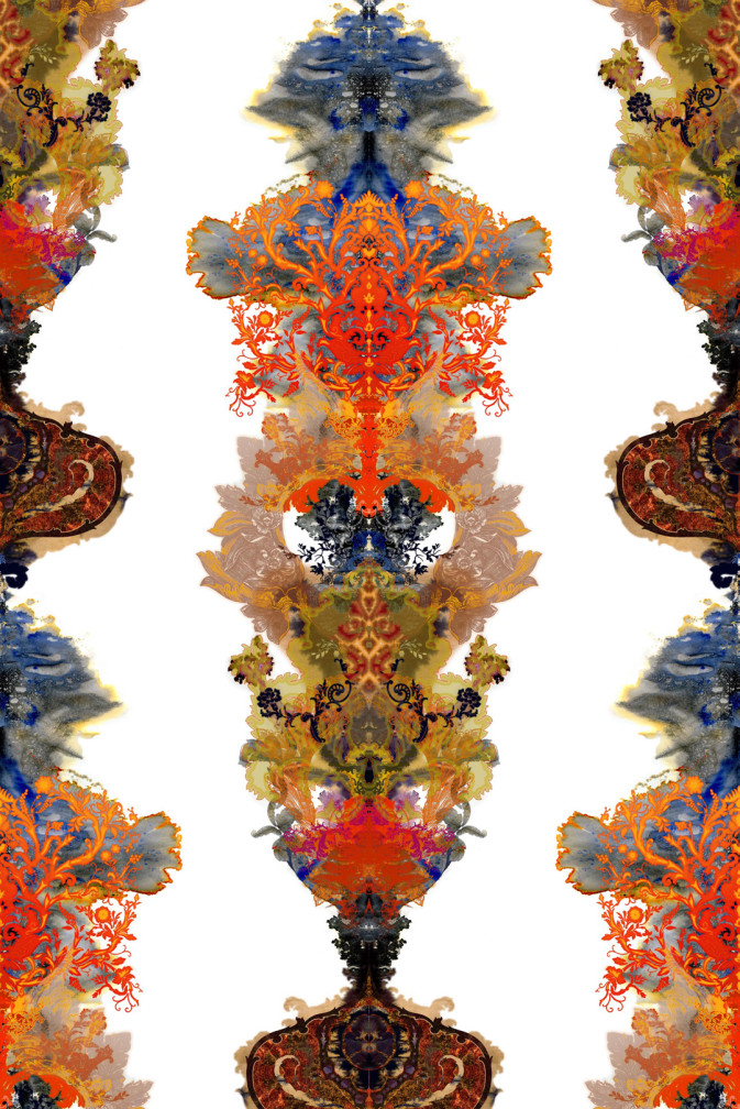 Grand Blotch Damask Wallpaper
