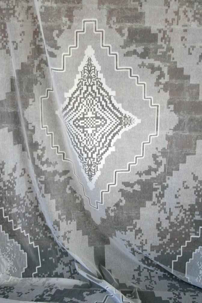 Grand Dame Lace Fabric / image 2