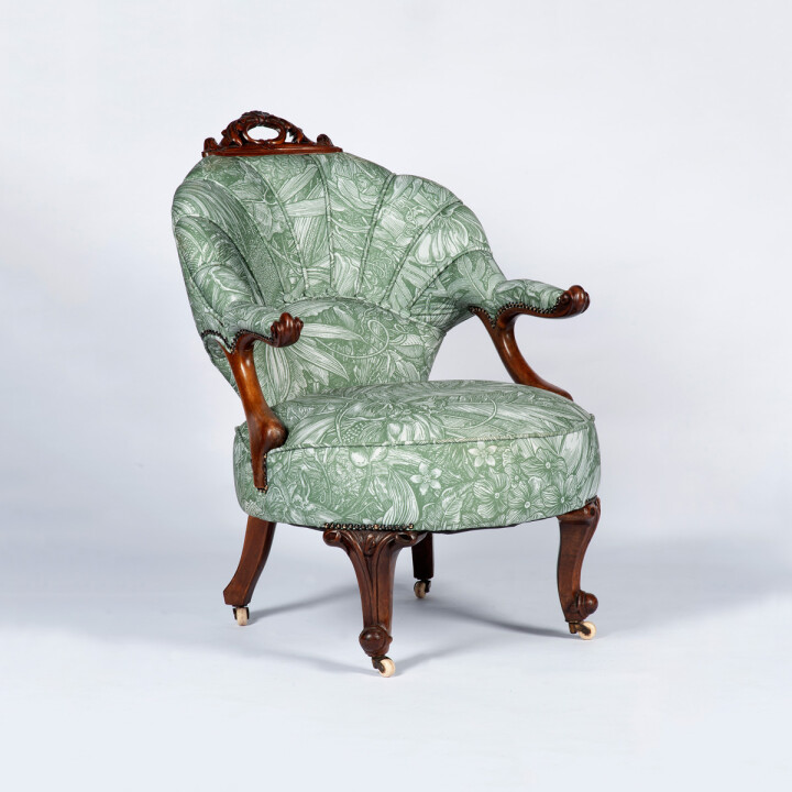 Jungle Tangle Sage Ornate Chair / image 1