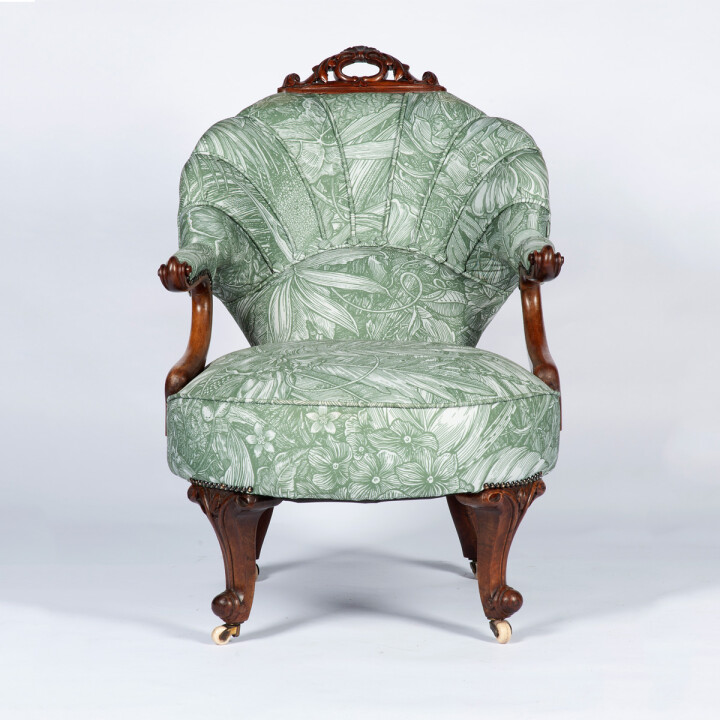Jungle Tangle Sage Ornate Chair / image 7
