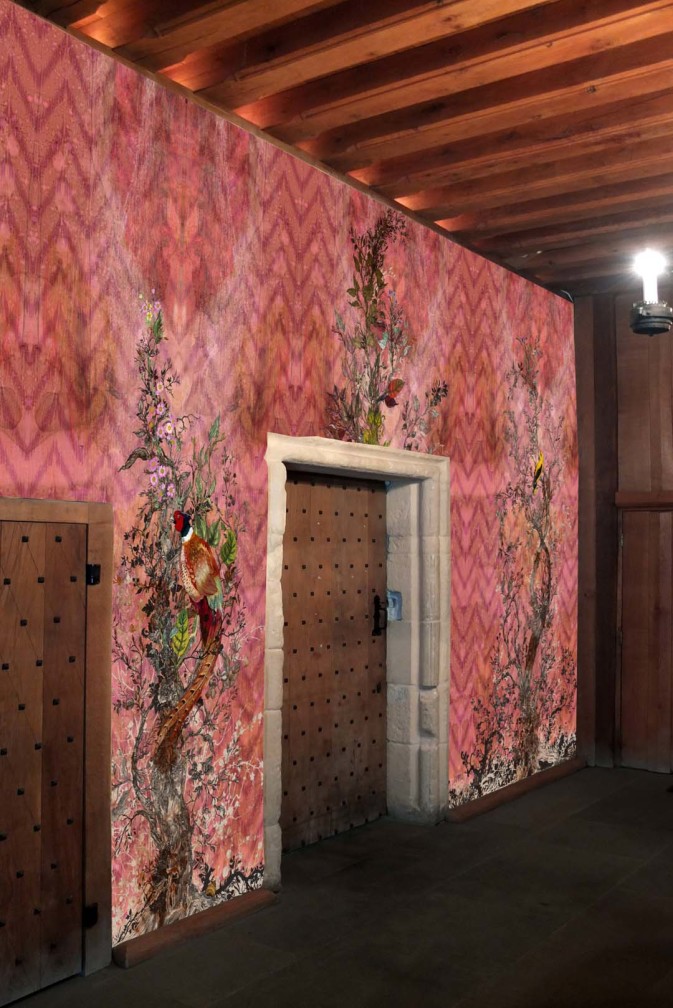 Winchester Superwide Wallpaper Panels / image 2