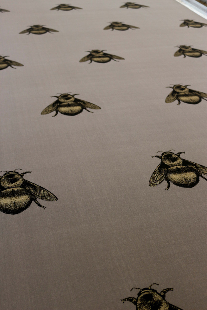 Napoleon Bee Velvet Fabric / image 2