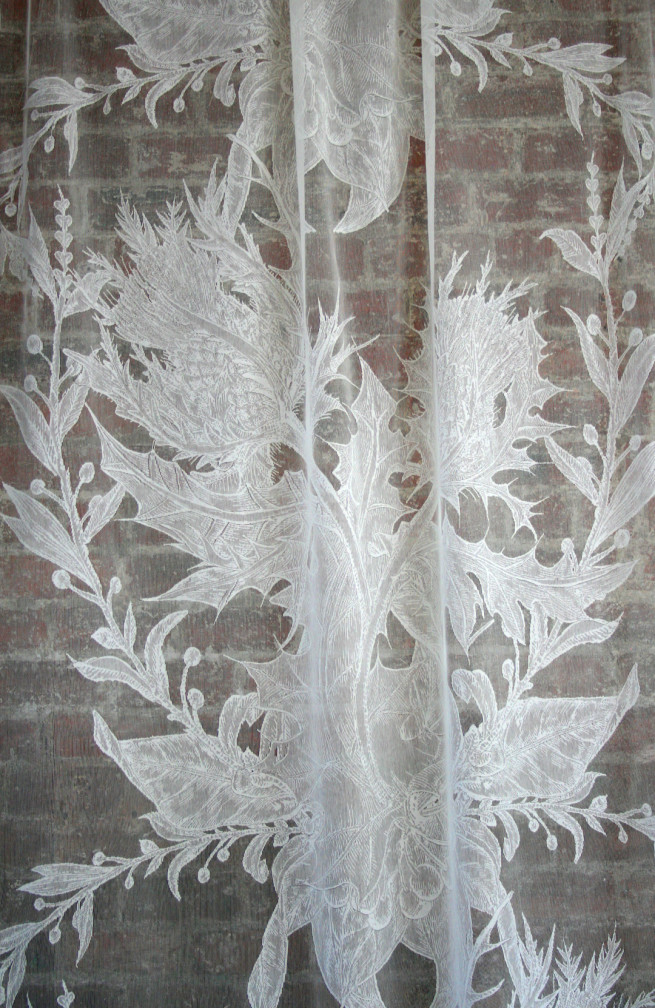 Thistle Lace Fabric / image 2