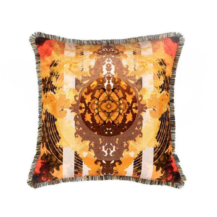 Totem Damask Pickled Quince Fringed Velvet Cushion / image 1