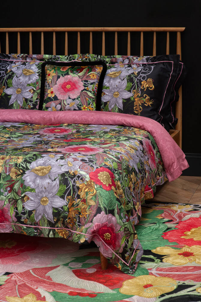 Berkeley Blooms Midnight Duvet Set / image 5