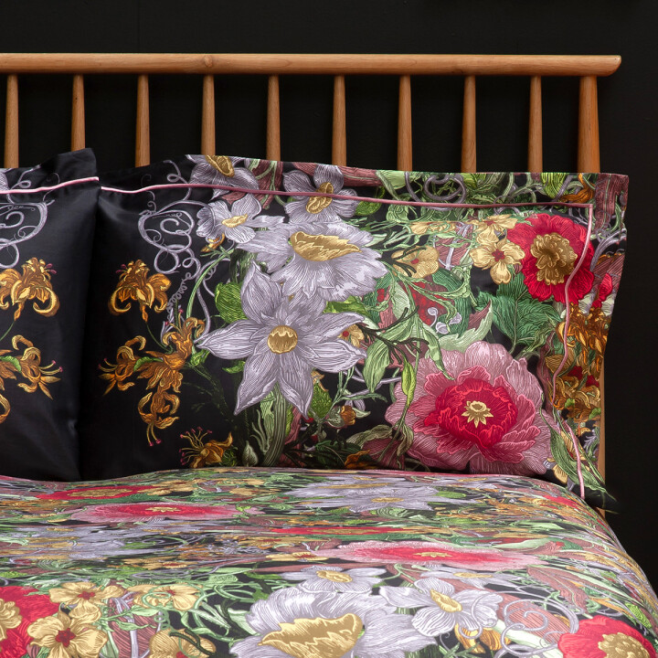 Berkeley Blooms Oxford Pillowcase Set